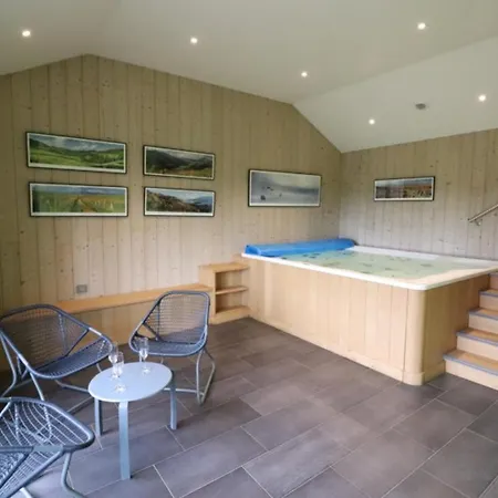 Maison De Caractere Avec Spa Et Jardin, Proche De Saint-flour, Pour 4 Pers. - Fr-1-742-461 Dom wakacyjny Les Ternes